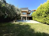 Kuşadası Yavansu’da Tam Müstakil Özel Havuzlu Villa