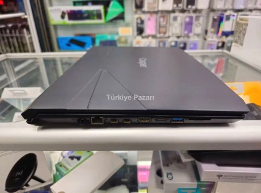 Gaming Bilgisayar - Ryzen 7 5700XT / 16 GB DDR5 / RTX 4060 (8GB)