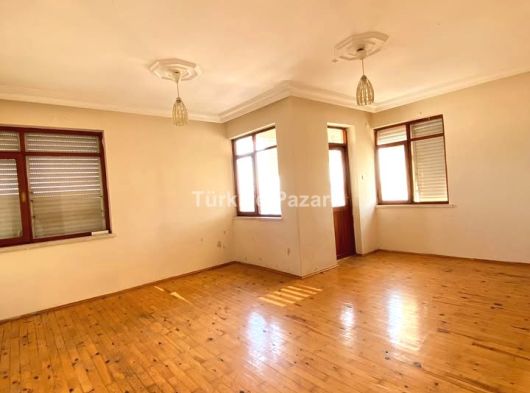 Kiralık 3+1 Daire – Havuzlu & Güvenlikli Site İçerisinde