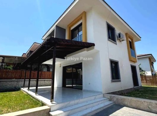 KUŞADASI KADINLAR DENİZİNDE  FIRSATTT  3+1 DAİRE