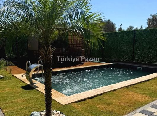 Menderes Develi de muhteşem havuzlu müstakil ev