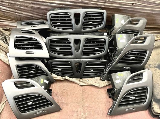 Peugeut 206 Depo Kapağı (Anahtarlı)