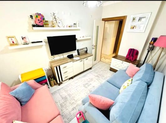 GAZİ MAHALLESİNDE TRAMVAYA 100 METRE 2+1 KATTA ACİL SATILIK