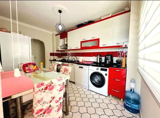 GAZİ MAHALLESİNDE TRAMVAYA 100 METRE 2+1 KATTA ACİL SATILIK