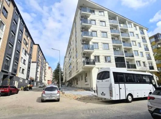 KİRALIK ÇORLU MUHİTTİN MAHALLESİ HAVUZLU SİTE İÇİ 1+1 DAİRE