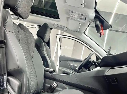 İLK SAHİBİNDEN PEUGEOT 3008 GT STOP 1.5 DİZEL OTOMATİK BOYASIZ 66KM 2021 Pazarlıksız