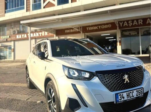 Peugeot 2008 2023 model 17 bin km'de • alure 1.5 dizel