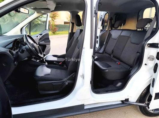 2023=82 KM EN FULÜ BOYASIZ FORT TOURNEO COURİER TİTANYUM PLAS 1.5 DİZEL