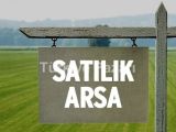 ÇATALCA BİNKILIÇ ATATÜRK MAH.HİSSELİ TAPU ARSA 354m2dir.