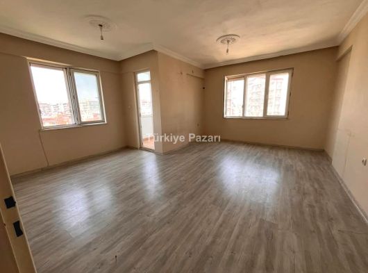 MERKEZİ KONUMDA 3+1 FERAH GENİŞ KAÇMAZ DAİRE