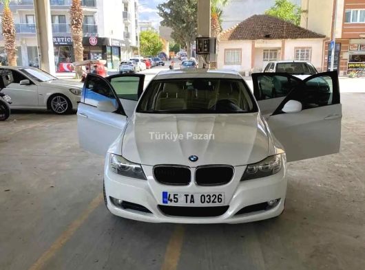 BMW 3 Serisi 320d Standart