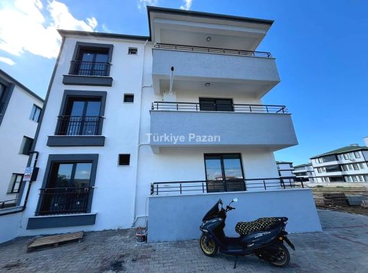 GÖMEÇ MİTHATPAŞA MAH . SATILIK 1+1 DAİRE