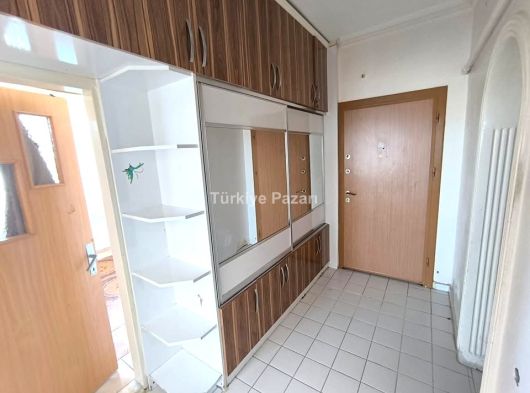 BOSNA HERSEK MAH. 2+1 BAKIMLI SATILIK ARAKAT DAİRE