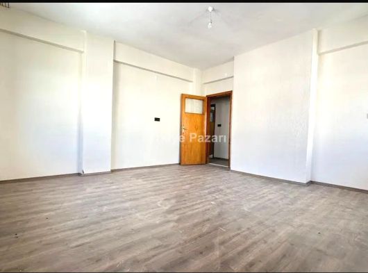 MEHMET AKİF MH. HADİMİ CD. YAKINI İÇİ BAKIMLI 3+1 SATILIK DAİRE