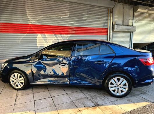 TOYOTA AURİS 1.33 LİFE