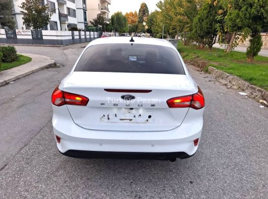 SAKARYA PERTden_2020 FORD FOCUS 1.5 TDCI OTOMATİK VİTES TİTANYUM PAKET ÇALİŞİR YÜRÜR