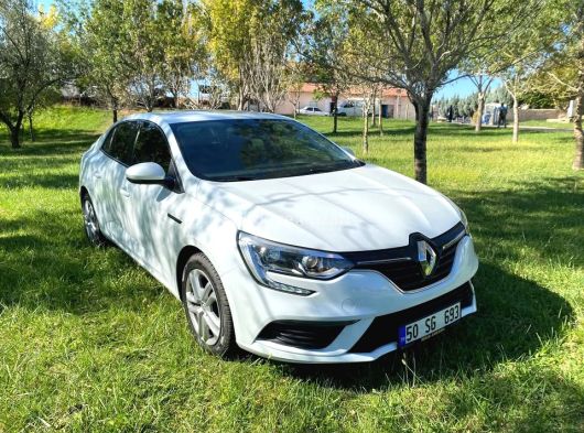 2021 MODEL DİZEL MERCEDES C200 D AMG %20 FATURALI