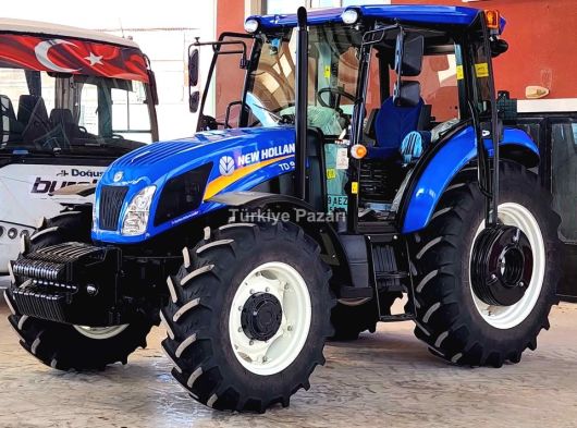 Td90 new Holland 2024 model 660 saatte sıfır kokusu üzerinde tmrli