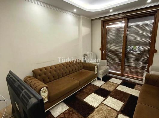 BELEDİYE CİVARI DEPOZİTOSUZ ABONELİKLERİ AÇIK EŞYALI 1+1 APART