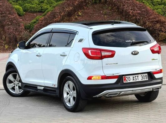ORJİNAL 190 BİN KM DE DEĞİŞENSİZ 2012 KİA SPORTAGE CONCEPT PLUS EN DOLUSU FULL+FULL AİLE ARACI