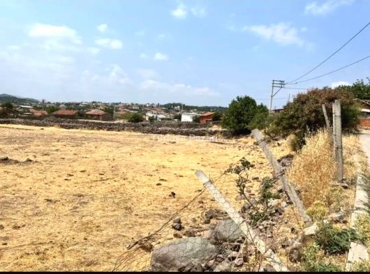 MANİSA YENİMAHALEDE 2+1 YÜKSEK ZEMİN SATILIK FIRSAT DAİRE