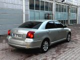 ACİL SATLIKTIR 2006MODEL TOYATA AVANSİS ELAGANS