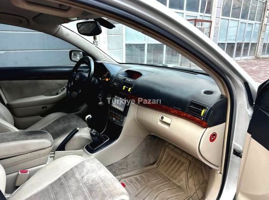 ACİL SATLIKTIR 2006MODEL TOYATA AVANSİS ELAGANS