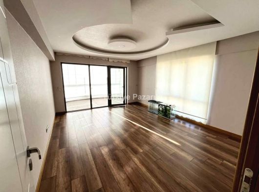 SİTE İÇİNDE SATILIK 3+1 LÜX YAPILI SATILIK DAİRE