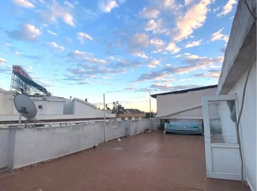 KONUKSEVERDE 3+1 DUBLEX SATILIK DAİRE