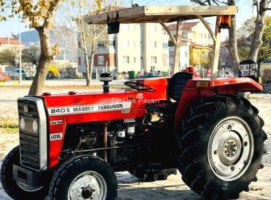 Ferhatogullari petrol dan Satılık massey ferguson 240s 1997 temiz mal ortada