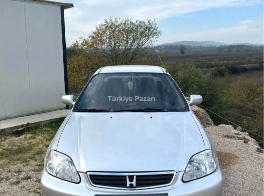 Wolkswagen Golf 1.6 TDI 