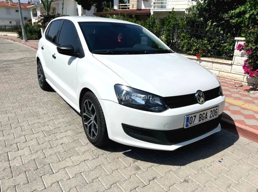 2012 MODEL 1.2 TDI SATILIK POLO ARAÇ VARSAK DA DIR..TRAMER 7-8 BİN CİVARINDA