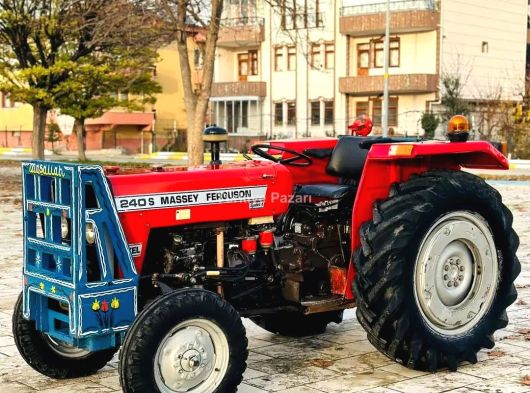 Ferhatogullari petrol dan Satılık Fiat 640 1981 temiz mal ortada evraksizdir