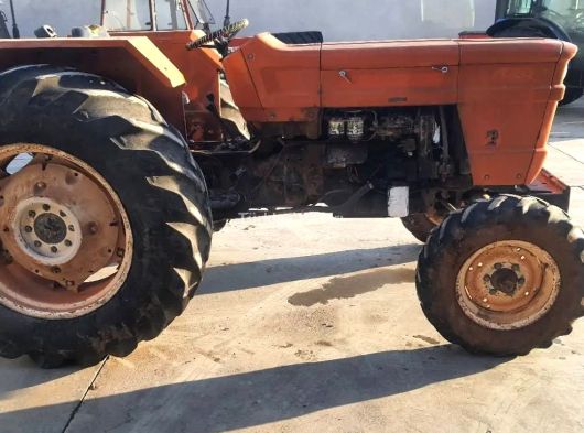 Ferhatogullari petrol dan Satılık Fiat 640 1981 temiz mal ortada evraksizdir