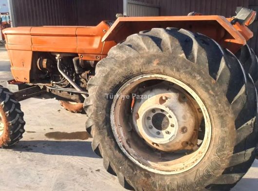 Ferhatogullari petrol dan Satılık Fiat 640 1981 temiz mal ortada evraksizdir