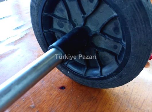 plastic waste container wheel pipe manifacturing