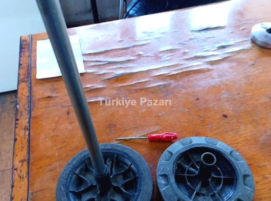 plastic waste container wheel pipe manifacturing