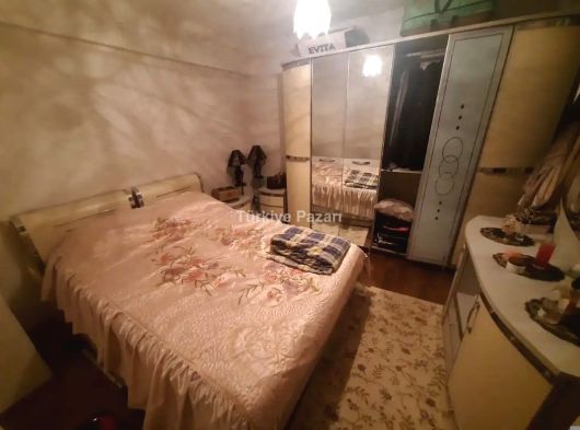 BURSA HACISEYFETTİN KARADAVUT CADDESİ 110 M2 2+1 KREDİYE UYGUN SATILIK ARA KAT DAİRE