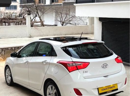 2013 BOYASIZ İ30 ELITE OTOMATİK 1,6 CRDI 210,000 KM BOYA DEĞİŞEN TRAMER EZİK ÇİZİK YOK TERTEMİZ