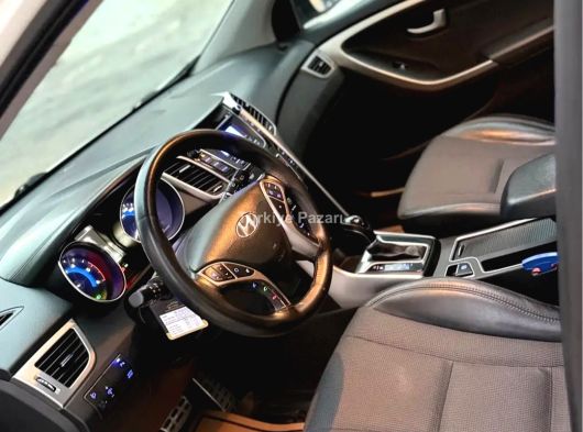 2013 BOYASIZ İ30 ELITE OTOMATİK 1,6 CRDI 210,000 KM BOYA DEĞİŞEN TRAMER EZİK ÇİZİK YOK TERTEMİZ