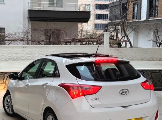 2013 BOYASIZ İ30 ELITE OTOMATİK 1,6 CRDI 210,000 KM BOYA DEĞİŞEN TRAMER EZİK ÇİZİK YOK TERTEMİZ