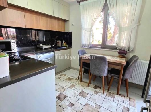 KIZILARIK MAHALLEDE KATTA ASANSORLU LÜX DAIRE KREDILI HARIKA KONUMDA