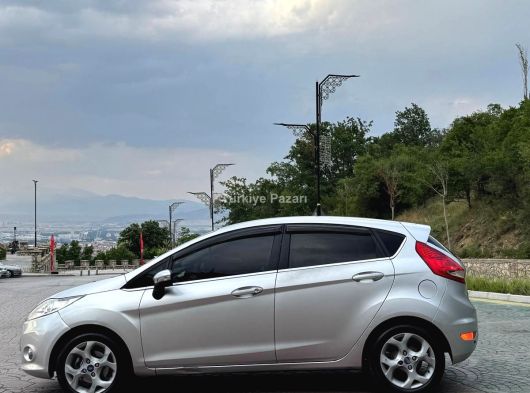 Sahibinden otomatik Fiesta