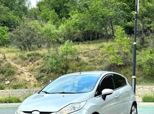 Sahibinden otomatik Fiesta