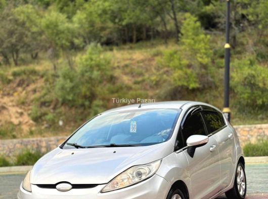 Sahibinden otomatik Fiesta