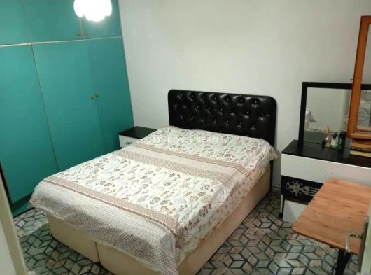 MANİSA SALİHLİ YÖRÜK MAHALLESİ HZ. ÖMER CAMİİ CİVARI 3. KAT   3+1