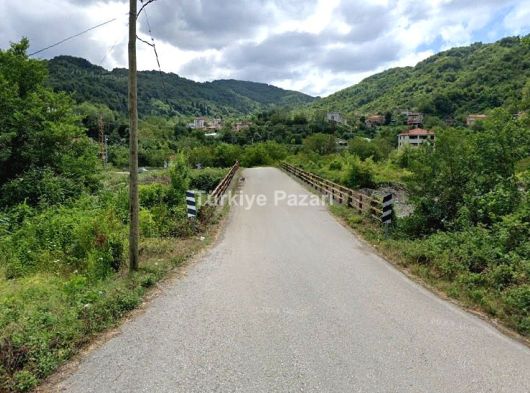  KOMİSYONSUZ EV YAPIMINA UYGUN 809 M2