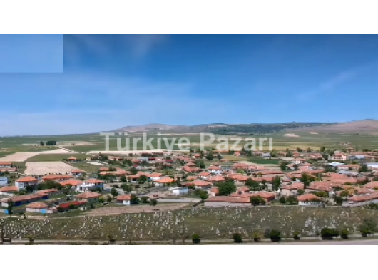   KOMİSYONSUZ EV YAPIMINA UYGUN 268 M2 İMARLI  ARSA