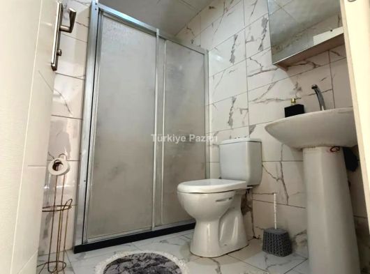 HABİBLER MAHALLESİNDE ÇİFT ASANSÖRLÜ 2+1 HERŞEYİ AYRI