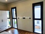 FIRSAT EŞYALI VİLLA Kuşadası Davutlar’da 6 vilaladan oluşan ortak Havuzlu Müstakil Villa